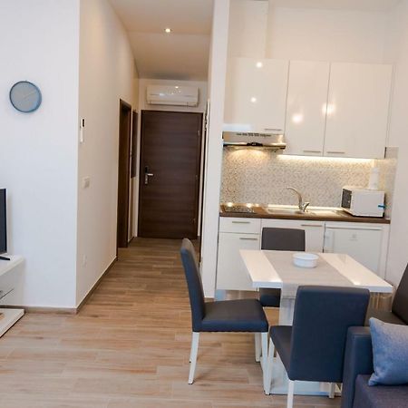 Beachfront Apartments Don Kaštela Εξωτερικό φωτογραφία
